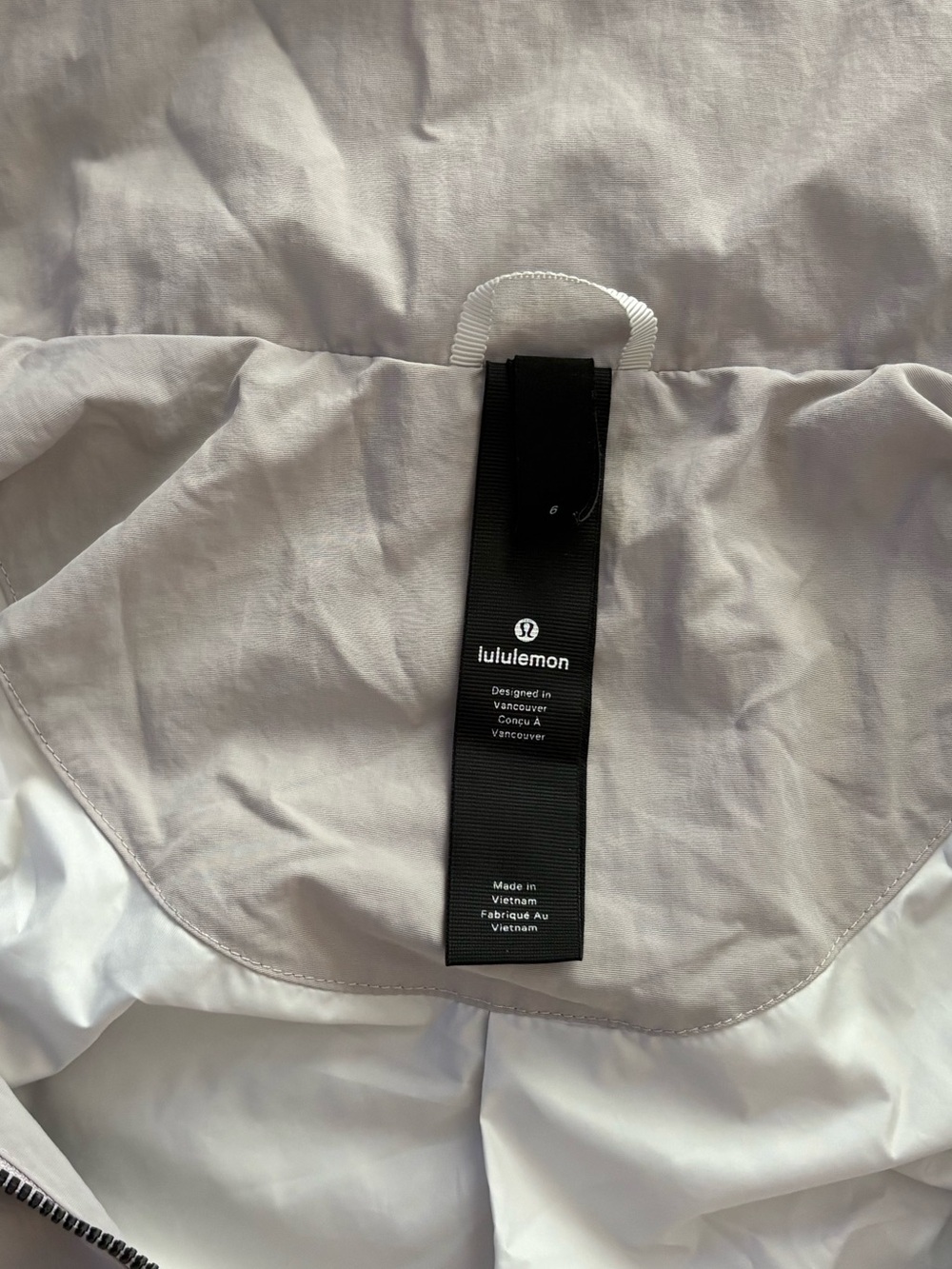 Lululemon Always Effortless or Hood Lite Jacket - Picture 3 of 4